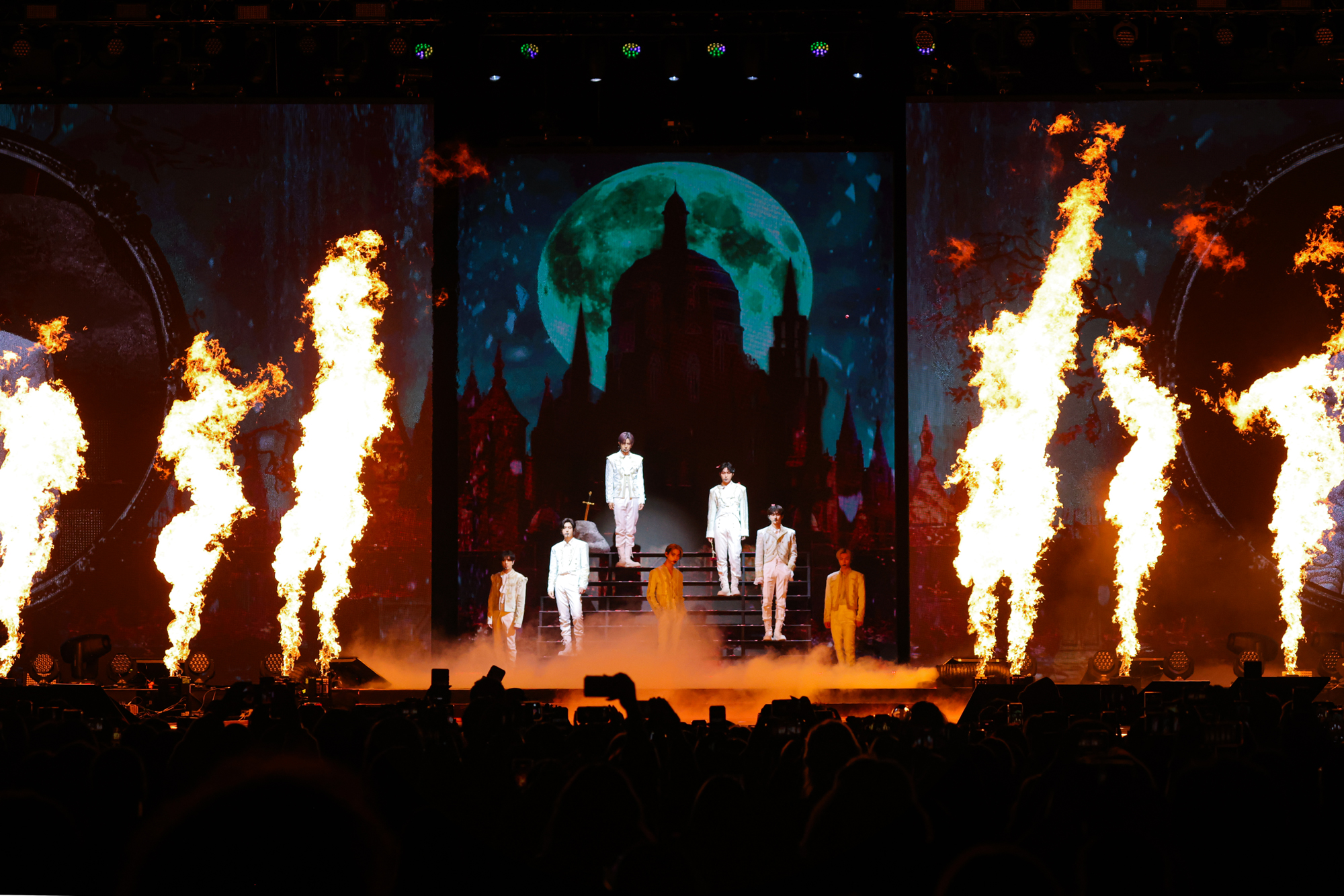ENHYPEN Goes All Out at Jersey During 'FATE' World Tour