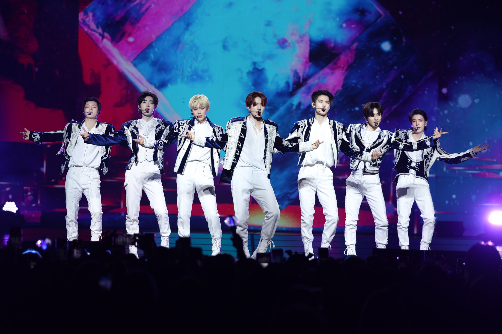 ENHYPEN Delivers a Magnificent Finale to their 'FATE PLUS' World
